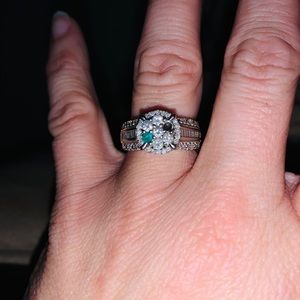 Genuine Diamond 10K White Gold Cluster Ring